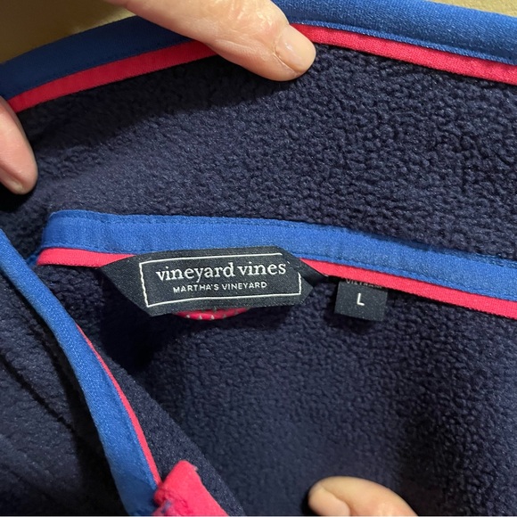 Vineyard Vines Women’s Navy and Blue Fleece Pullover - Picture 7 of 7